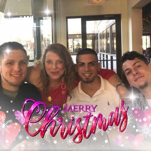 Meet your Posher, Dina